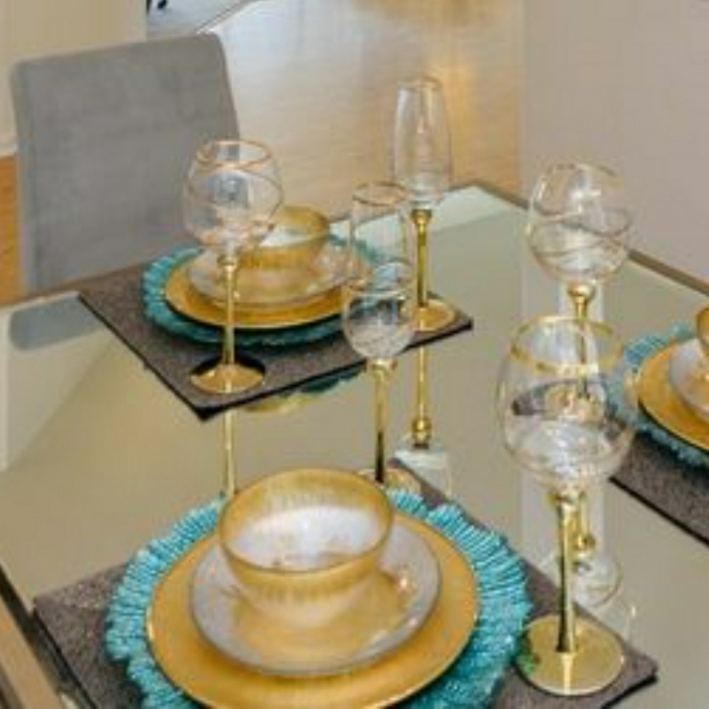 ❤ ISO Z Gallerie dinnerware ❤